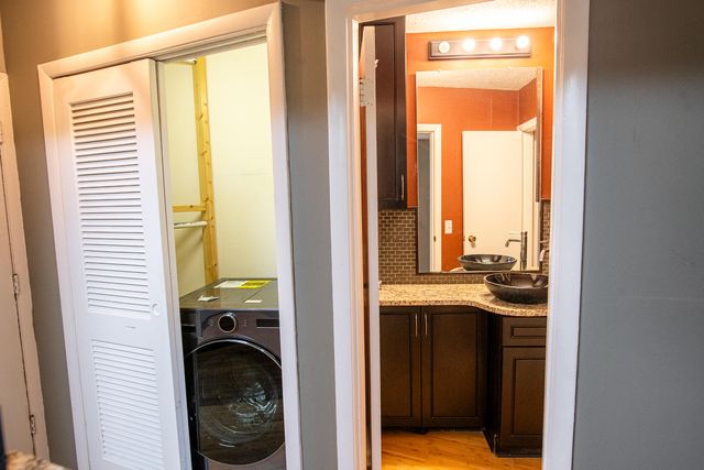 456 River Street, Chattanooga, TN 37405