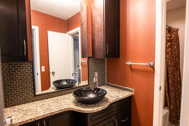 456 River Street, Chattanooga, TN 37405