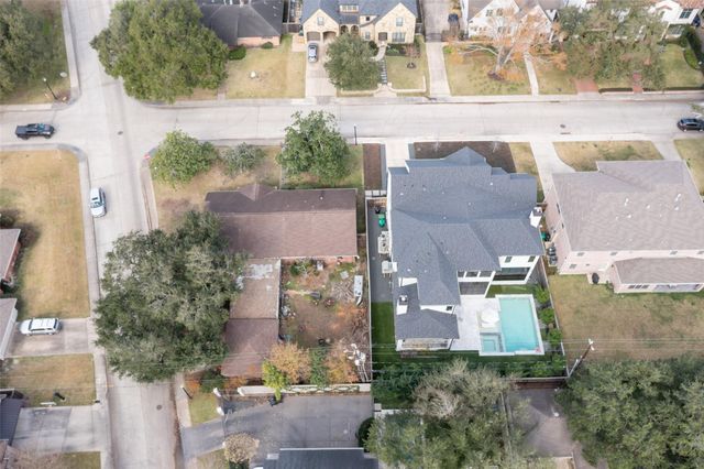 3647 Aberdeen Way, Houston, TX 77025