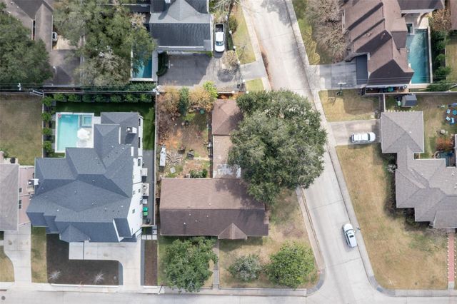 3647 Aberdeen Way, Houston, TX 77025