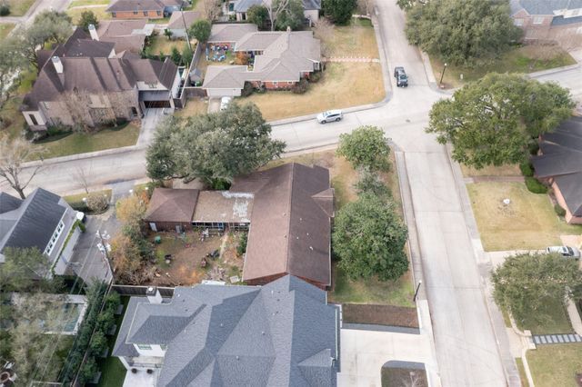 3647 Aberdeen Way, Houston, TX 77025