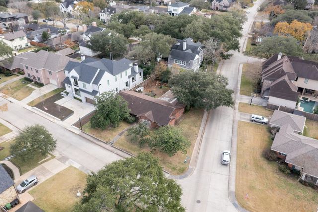 3647 Aberdeen Way, Houston, TX 77025