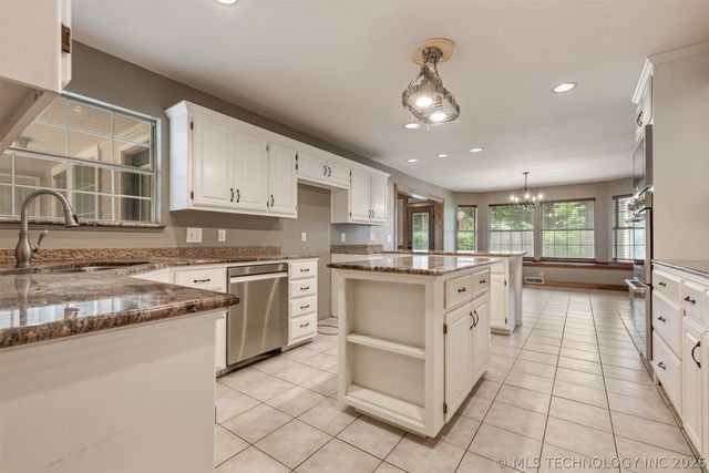 8401 Millwood Road, Broken Arrow, OK 74011