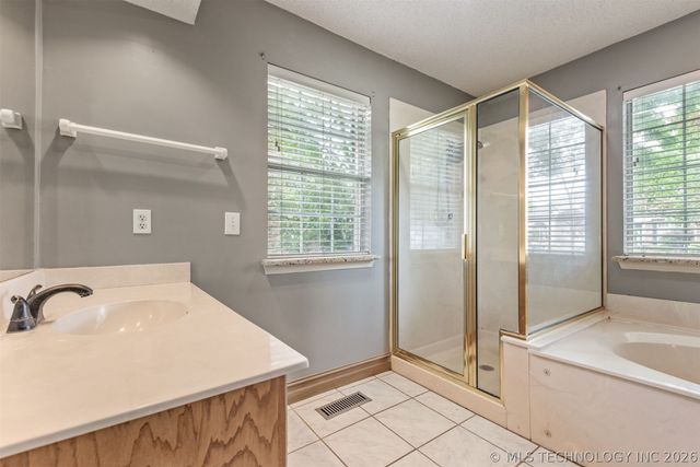 8401 Millwood Road, Broken Arrow, OK 74011