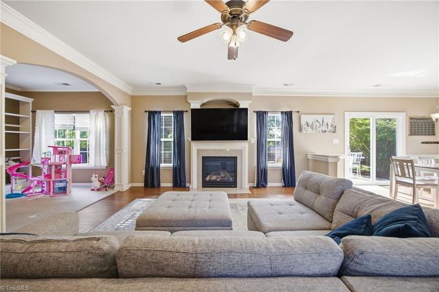 110 Kentland Ridge Drive, Kernersville, NC 27284