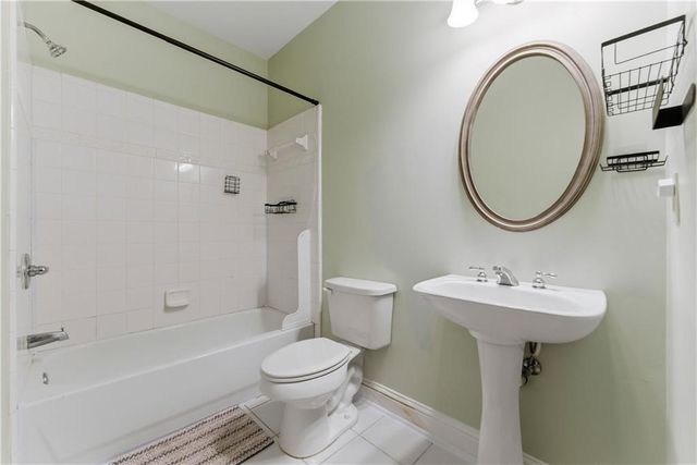 3040 Woodwalk SE Drive 14, Atlanta, GA 30339