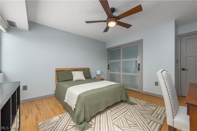 12550 Lake Avenue 201, Lakewood, OH 44107