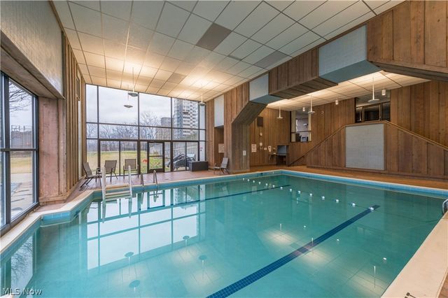 12550 Lake Avenue 201, Lakewood, OH 44107