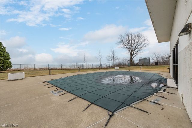 12550 Lake Avenue 201, Lakewood, OH 44107