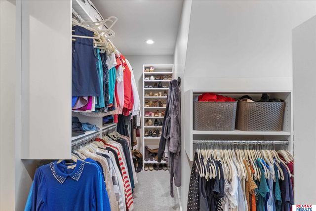 2107 S 181 Circle, Omaha, NE 68130