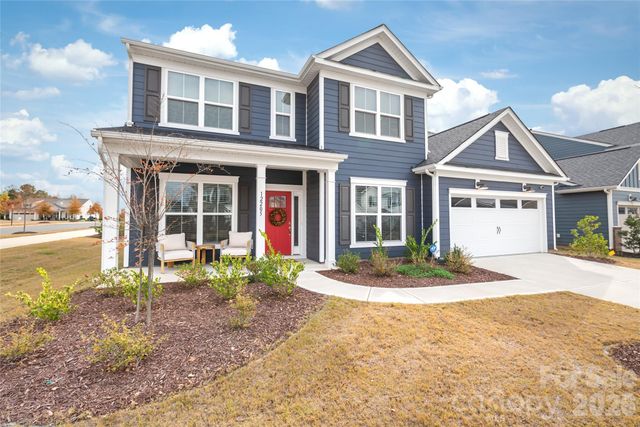 12205 Hollinhope Drive, Charlotte, NC 28278