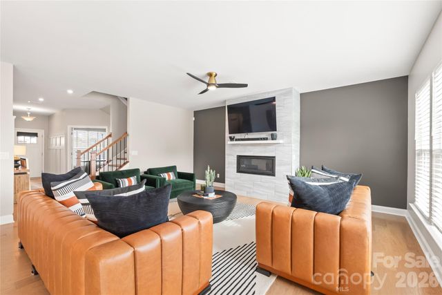 12205 Hollinhope Drive, Charlotte, NC 28278