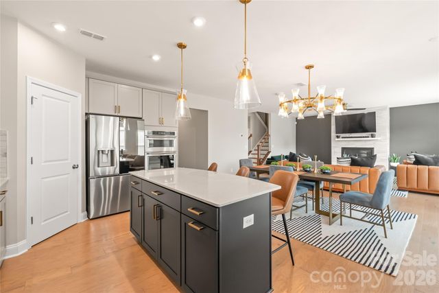 12205 Hollinhope Drive, Charlotte, NC 28278