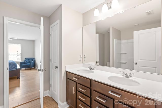 12205 Hollinhope Drive, Charlotte, NC 28278
