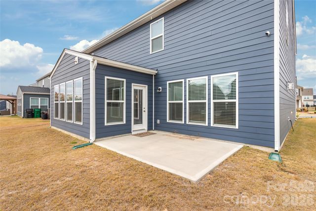 12205 Hollinhope Drive, Charlotte, NC 28278