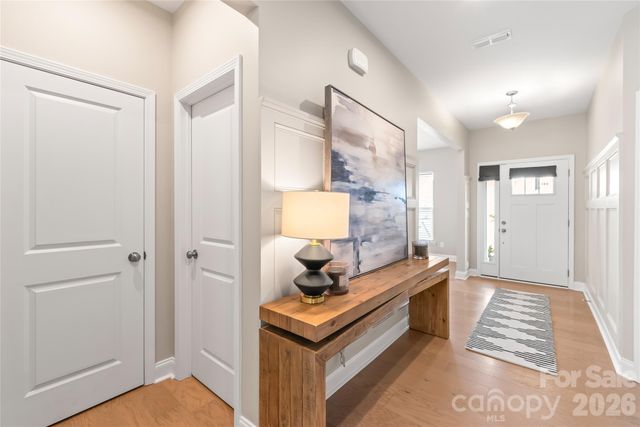 12205 Hollinhope Drive, Charlotte, NC 28278