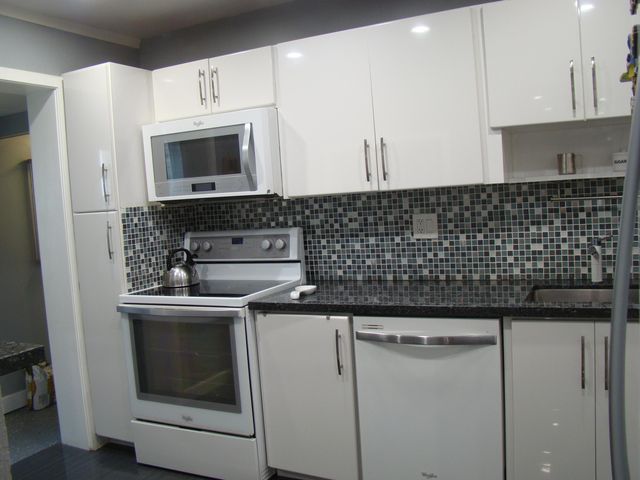 6934 NW 31st Avenue C-13, Fort Lauderdale, FL 33309