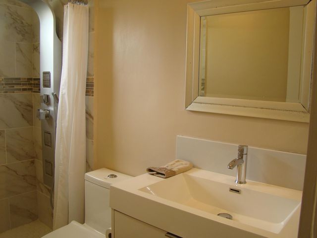 6934 NW 31st Avenue C-13, Fort Lauderdale, FL 33309