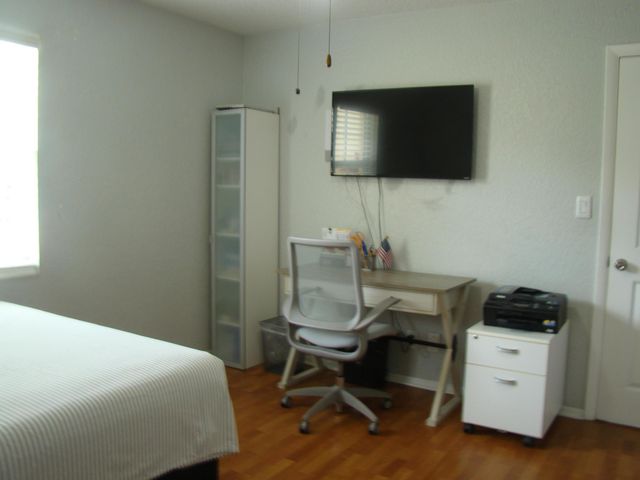 6934 NW 31st Avenue C-13, Fort Lauderdale, FL 33309