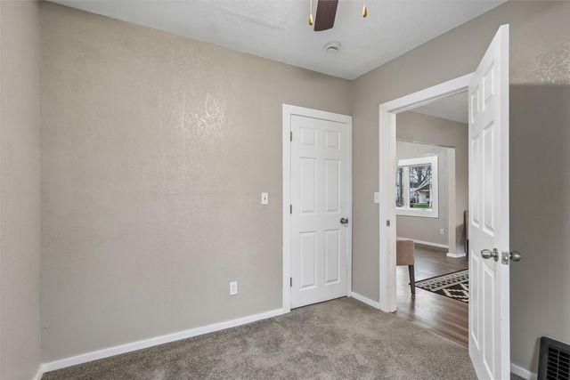 1929 Burson Street, Des Moines, IA 50316