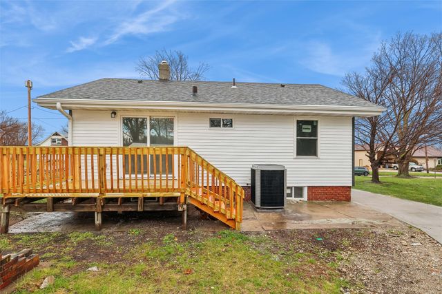 1929 Burson Street, Des Moines, IA 50316