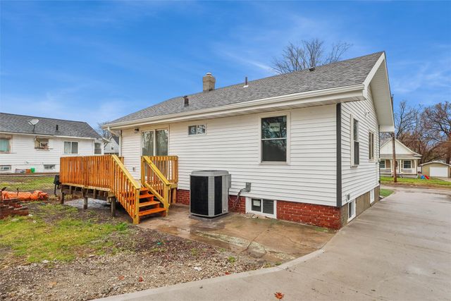 1929 Burson Street, Des Moines, IA 50316