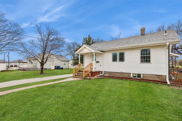 1929 Burson Street, Des Moines, IA 50316