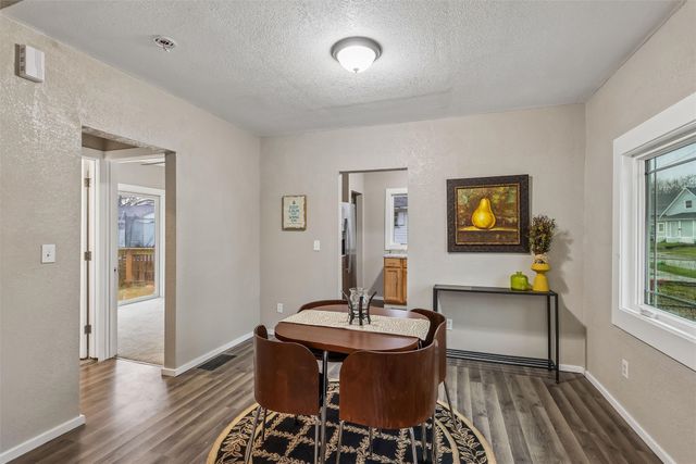 1929 Burson Street, Des Moines, IA 50316