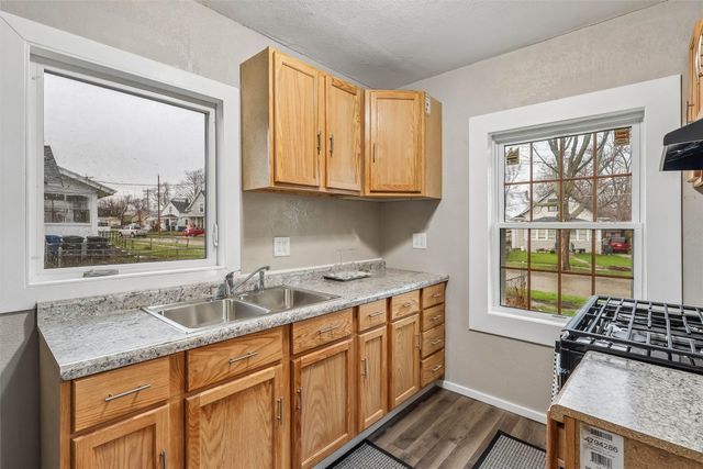 1929 Burson Street, Des Moines, IA 50316