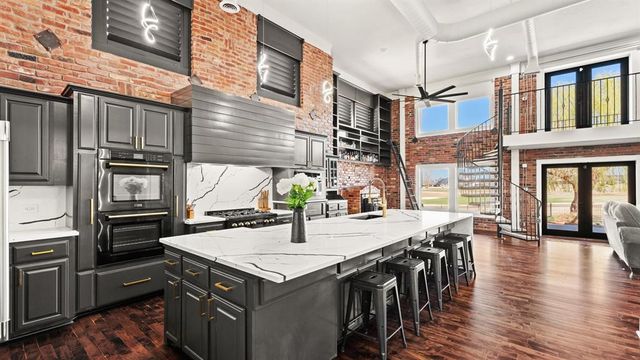 16808 Conifer Lane, Edmond, OK 73012