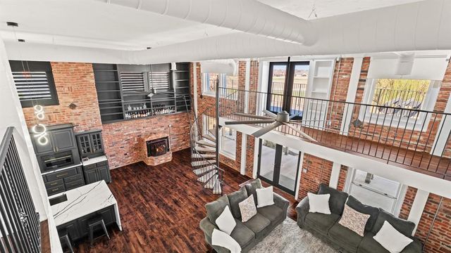 16808 Conifer Lane, Edmond, OK 73012