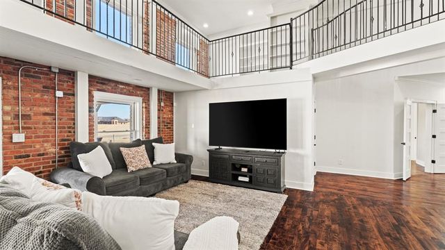 16808 Conifer Lane, Edmond, OK 73012