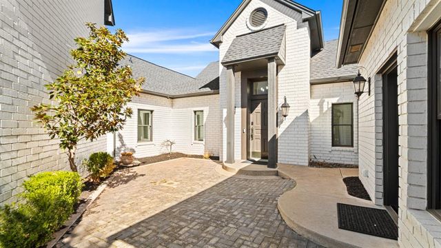 16808 Conifer Lane, Edmond, OK 73012