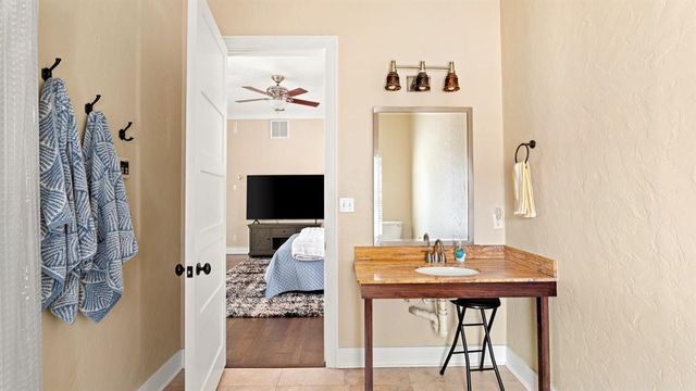 16808 Conifer Lane, Edmond, OK 73012