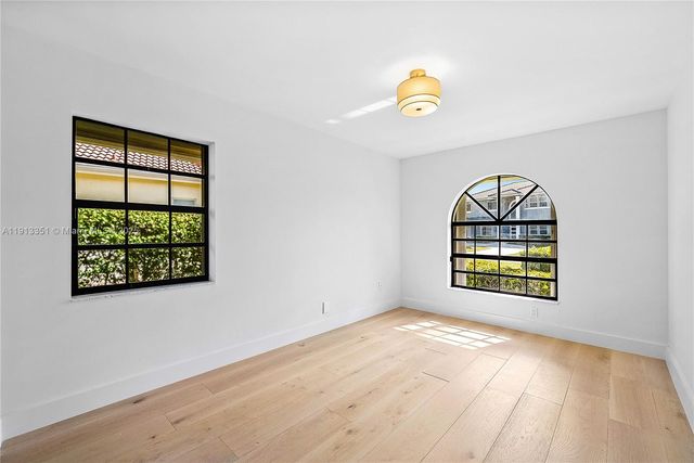 6005 Buena Vista Ct, Boca Raton, FL 33433