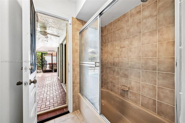 6005 Buena Vista Ct, Boca Raton, FL 33433