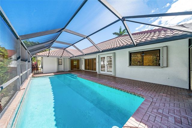 6005 Buena Vista Ct, Boca Raton, FL 33433