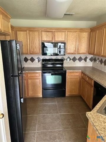 2517 Vernice Drive, Copperas Cove, TX 76522