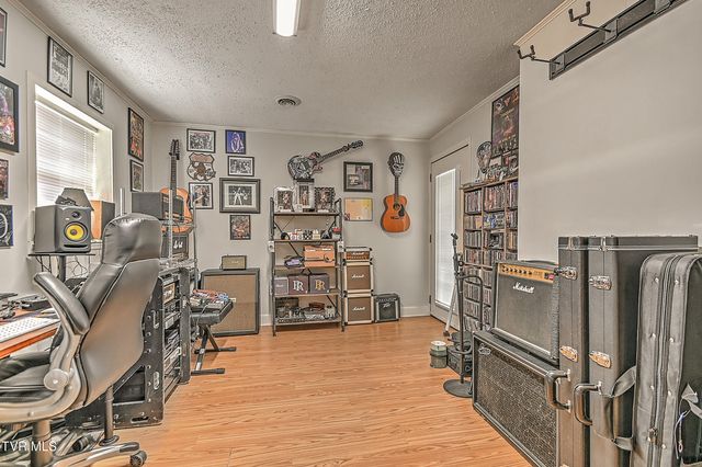 406 Circle Heights Drive, Greeneville, TN 37745