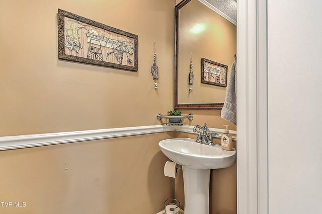 406 Circle Heights Drive, Greeneville, TN 37745