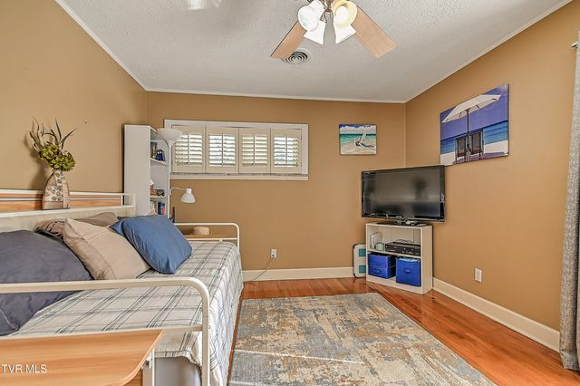 406 Circle Heights Drive, Greeneville, TN 37745