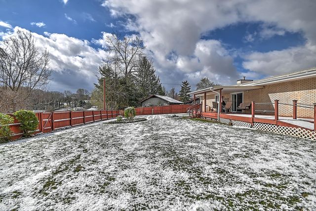 406 Circle Heights Drive, Greeneville, TN 37745