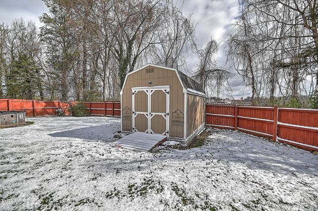 406 Circle Heights Drive, Greeneville, TN 37745