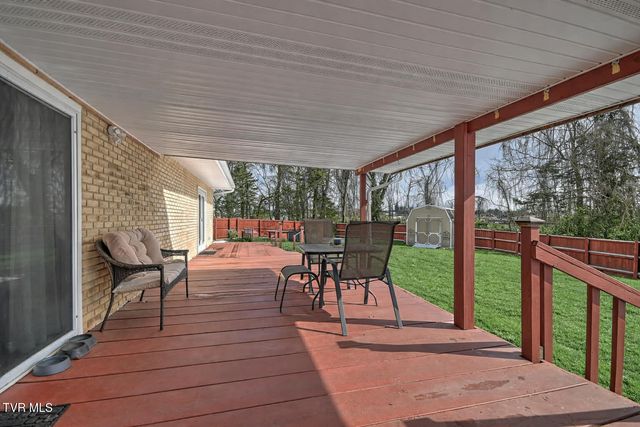 406 Circle Heights Drive, Greeneville, TN 37745