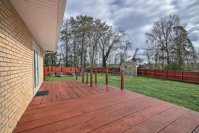 406 Circle Heights Drive, Greeneville, TN 37745