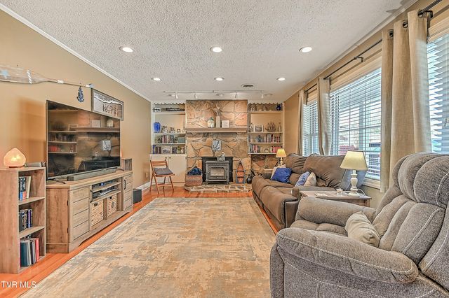 406 Circle Heights Drive, Greeneville, TN 37745