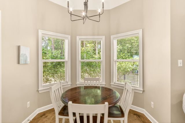 160 FAIR MEADOWS LN, Eads, TN 38028