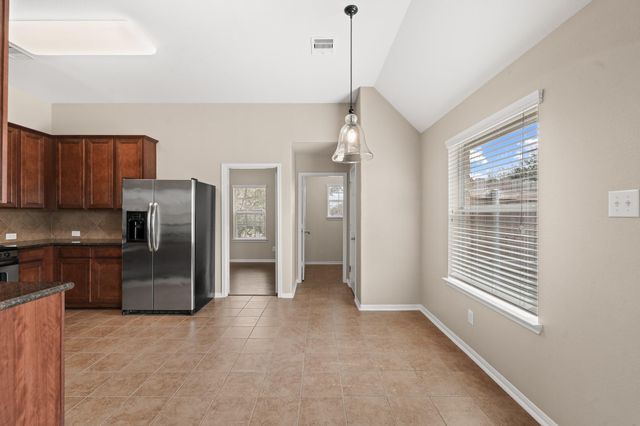 1804 Oakbranch Drive, Pearland, TX 77581