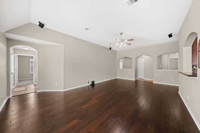 1804 Oakbranch Drive, Pearland, TX 77581