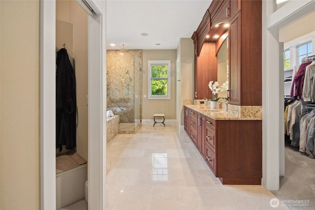 10000 NE 114th Circle, Vancouver, WA 98662